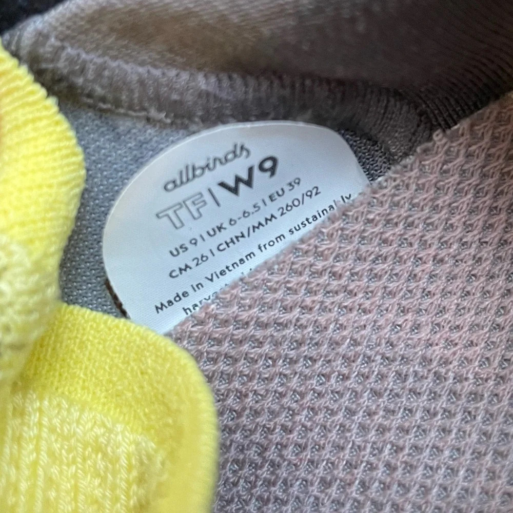 Allbirds Tree Flyers Buoyant Yellow (Blizzard Sole) Women 9 - Picture 4 of 12